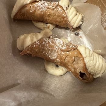 Blue Highway Pizza - Cannolis - Pizza Near Me - Micanopy, Florida Blue Highway Pizza - Cannolis - Pizza Near Me - Micanopy, Florida