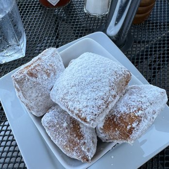 Bentwood Tavern - Beignets - New American Near Me - New Buffalo, Michigan