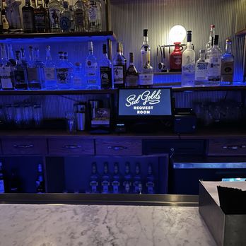 Sid Gold's Request Room - Bar area - Piano Bars Near Me - New York, New York