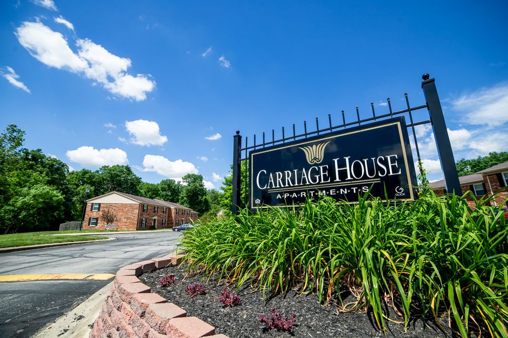 CARRIAGE HOUSE RICHMOND Updated May 2024 701 Dillon Dr, Richmond