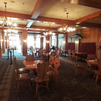 Everett's - Lovely - American Near Me - Boyne Falls, Michigan