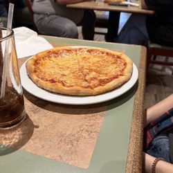 Dino & Francesco's Pizza & Pasta House II - Personal pizza