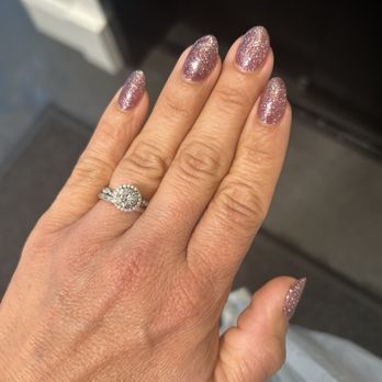 Lotus Nail Salon - Nail Salons Near Me - San Francisco, California