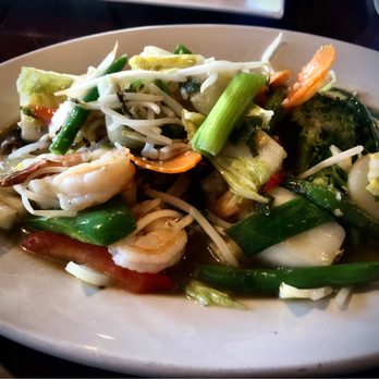 Thai Kitchen Restaurant - 44. Deluxe Vegetables - Thai Near Me - Fishers, Indiana Thai Kitchen Restaurant - 44. Deluxe Vegetables - Thai Near Me - Fishers, Indiana