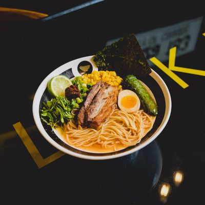 Silverlake Ramen by null