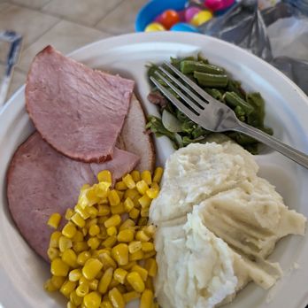 Bob Evans - Ham, corn, mashed potatoes, Turkey, and green beans - American Near Me - Lakeland, Florida