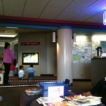 Oxnard Childrens Dental Group - Waiting area - Pediatric Dentists Near Me - Oxnard, California
