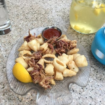Laporta's Restaurant - Fried calamari - New American Near Me - Alexandria, Virginia