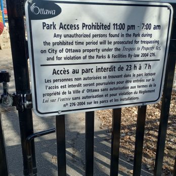 St. Luke's Park - Play structure is off-limits from 11pm-7am. - Parks Near Me - Ottawa, Ontario St. Luke's Park - Play structure is off-limits from 11pm-7am. - Parks Near Me - Ottawa, Ontario
