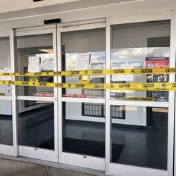 United States Post Office - Broken doors