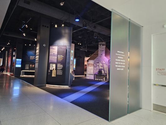 Gateway Arch National Park by null