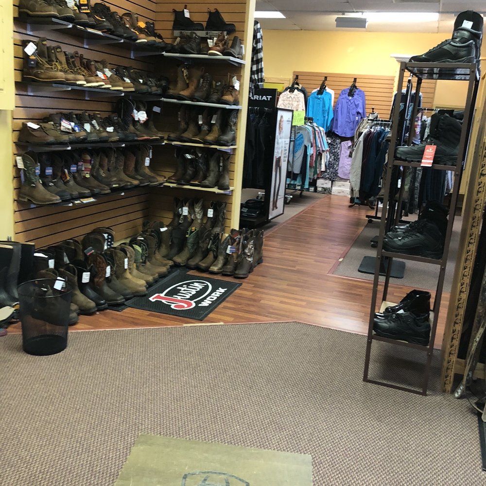 Tracie's Boots & Buckles - Shoe Stores Near Me - Wake Forest, North Carolina Tracie's Boots & Buckles - Shoe Stores Near Me - Wake Forest, North Carolina
