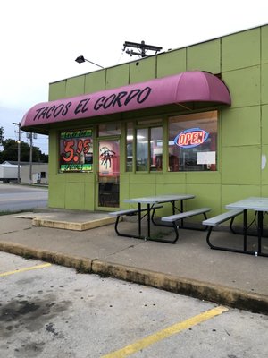 Tacos El Gordo by null
