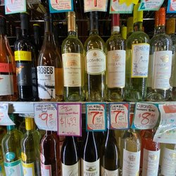Double OO Liquors - Cold Wine