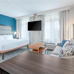 Homewood Suites by Hilton Eatontown - Guest room