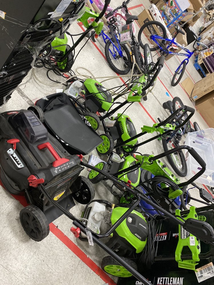 DIRT CHEAP Updated September 2024 74 Photos & 41 Reviews 1201 W