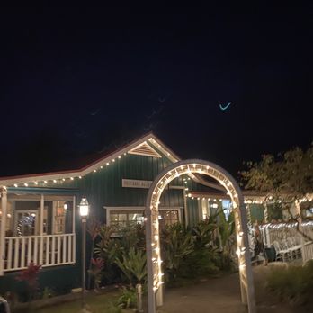 Postcards Restaurant - Exterior of restaurant - Seafood Near Me - Hanalei, Hawaii Postcards Restaurant - Exterior of restaurant - Seafood Near Me - Hanalei, Hawaii