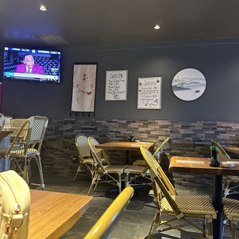 Sushi Island - Sushi Bars Near Me - Glendale, Arizona