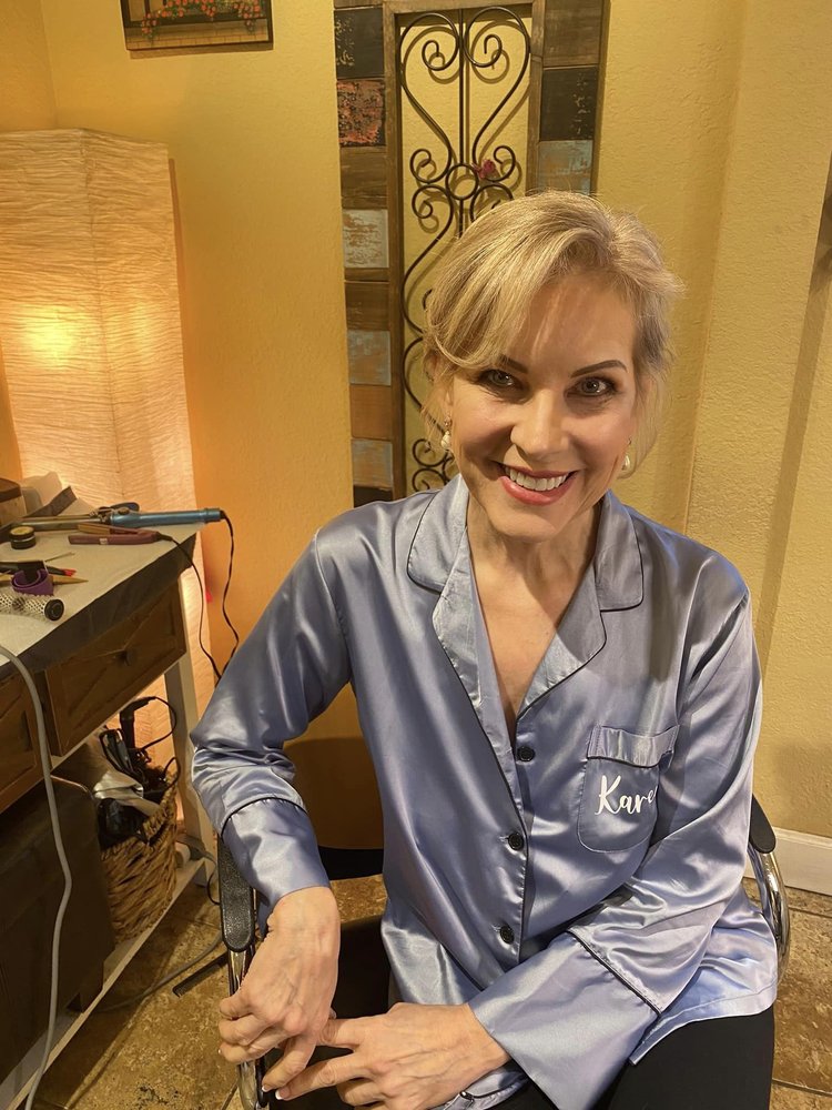 NOUSHA’S HAIR STUDIO 304 Photos 175 S Main St, Thiensville