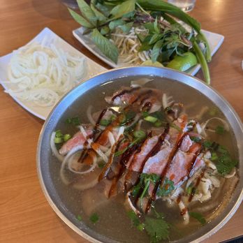 Pho So 1 - 1. Đậc Biệt Xe Lữa (Tô Lớn) - Vietnamese Near Me - Gardena, California