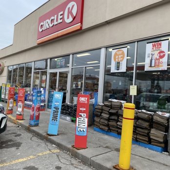 Circle K - the outside of the store - Convenience Stores Near Me - Markham, Ontario Circle K - the outside of the store - Convenience Stores Near Me - Markham, Ontario