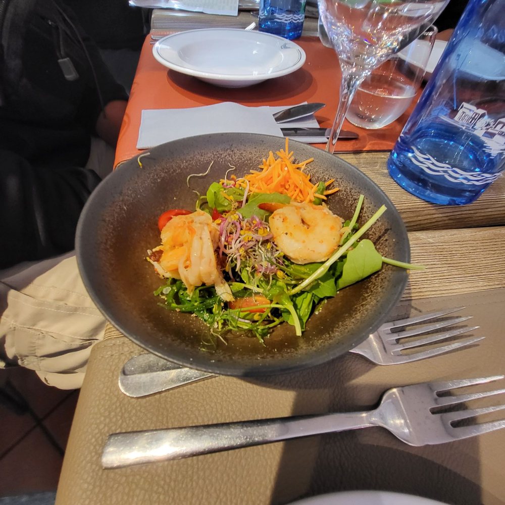 El Capillo - Shrimp salad - French Near Me - Collioure, 66