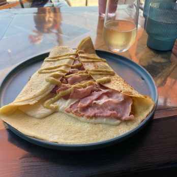 Chez Torrez - Ham n cheese crepe - Cafes Near Me - Yakima, Washington Chez Torrez - Ham n cheese crepe - Cafes Near Me - Yakima, Washington