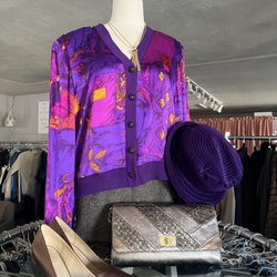 Nice Women's Consignment - Display in 11/2023