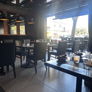 Lamella Tavern - Cocktail Bars Near Me - San Jose, California