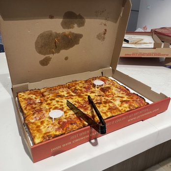 Jet's Pizza - Pizza pie - Pizza Near Me - Clearwater, Florida Jet's Pizza - Pizza pie - Pizza Near Me - Clearwater, Florida