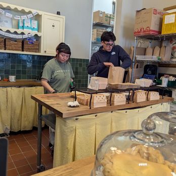 Emporium Pies - Service just ok - Desserts Near Me - McKinney, Texas