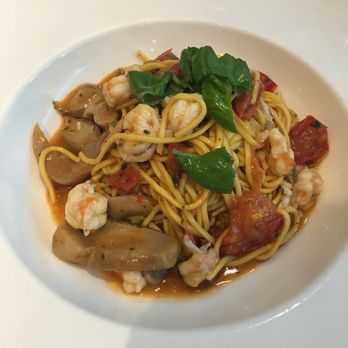 Osteria Mamma Rosa - Italian Near Me - Milan, Michigan