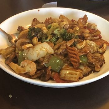 Szechuan Sweet Mango - Chicken and vegetable stir fry - Chinese Near Me - Edmonton, Alberta Szechuan Sweet Mango - Chicken and vegetable stir fry - Chinese Near Me - Edmonton, Alberta