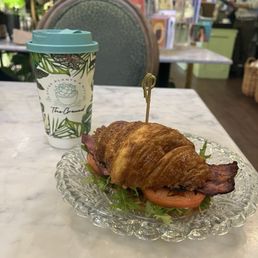 Hojicha hot latte with almond milk and a pump of gingerbread syrup and the TBAT sandwich Hojicha hot latte with almond milk and a pump of gingerbread syrup and the TBAT sandwich