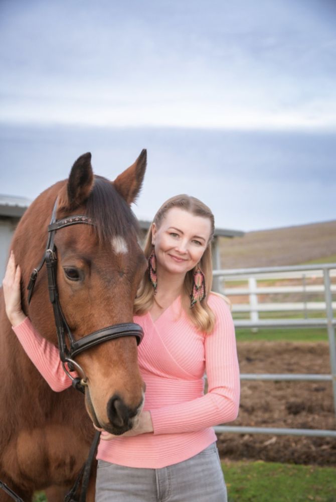 Amiable Sporthorse Logo