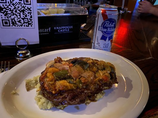 Horn's Hook Tavern by null