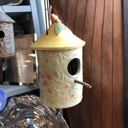 Walker-Loden Ltd - Pretty bird house made of pottery
