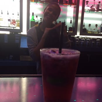 W XYZ Bar - Raspberry mojito from the best bar tender Silvana! - Cocktail Bars Near Me - Doral, Florida