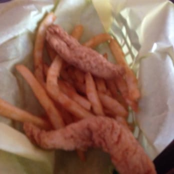 Lucky Duck Cafe - Kids meal chicken - American Near Me - Taylor, Texas