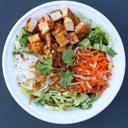 Zao Asian Cafe - Chicken Salad