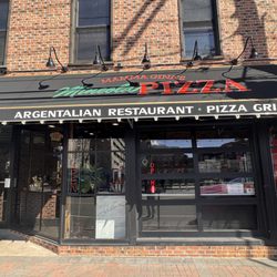 Mamma Ginas Pizza - Welcome to Mamma Gina's.