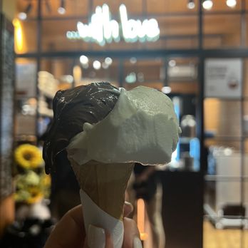 La Sorbettiera - Ice Cream & Frozen Yogurt Near Me - Florence, FI