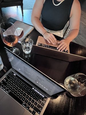 Digress Wine by null