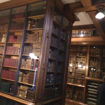 John Rylands Library - Libraries Near Me - Manchester, XGM