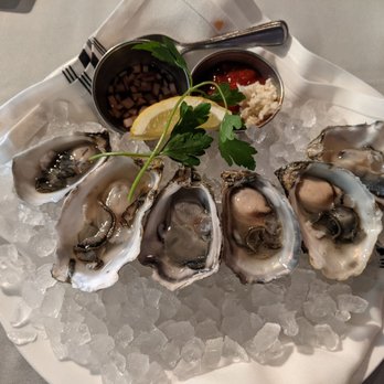 Walt's Wharf - Oysters - Seafood Near Me - Seal Beach, California Walt's Wharf - Oysters - Seafood Near Me - Seal Beach, California