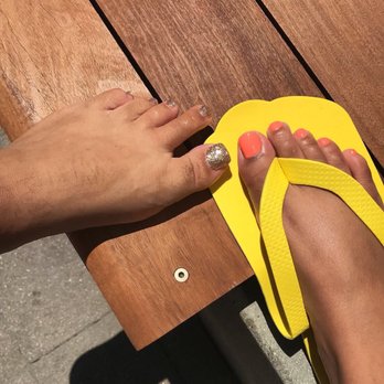 Varnish Lab - Nail Salons Near Me - Playa Vista, California