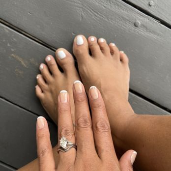Heights Beauty Lounge - Just French tip and white - Nail Salons Near Me - Tampa, Florida Heights Beauty Lounge - Just French tip and white - Nail Salons Near Me - Tampa, Florida
