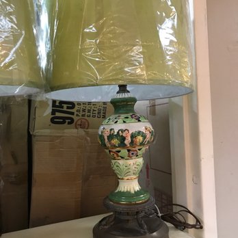 ReStore - Awesome pair of vintage lamps - Thrift Stores Near Me - Santa Rosa, California