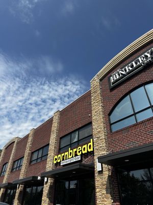 Cornbread Restaurant & Bar by null