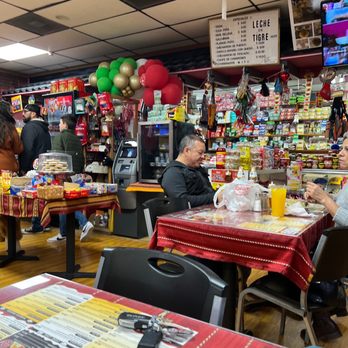 El Tesoro del Inca - Little market in the restaurant - Peruvian Near Me - Irving, Texas